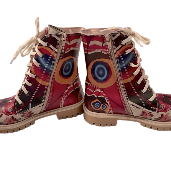 Floral Lace-Up Women's Boots - Picture 2 of 8